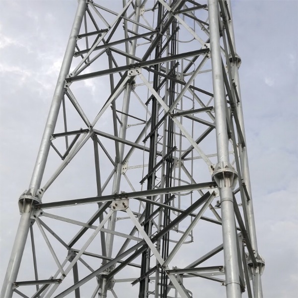 tubular steel telecom tower