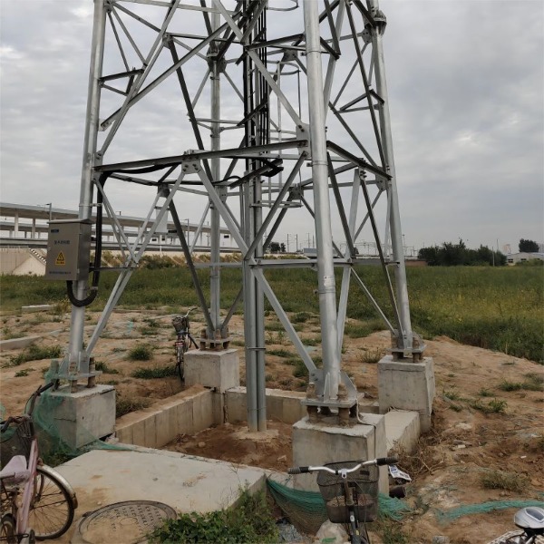 tubular steel cell tower