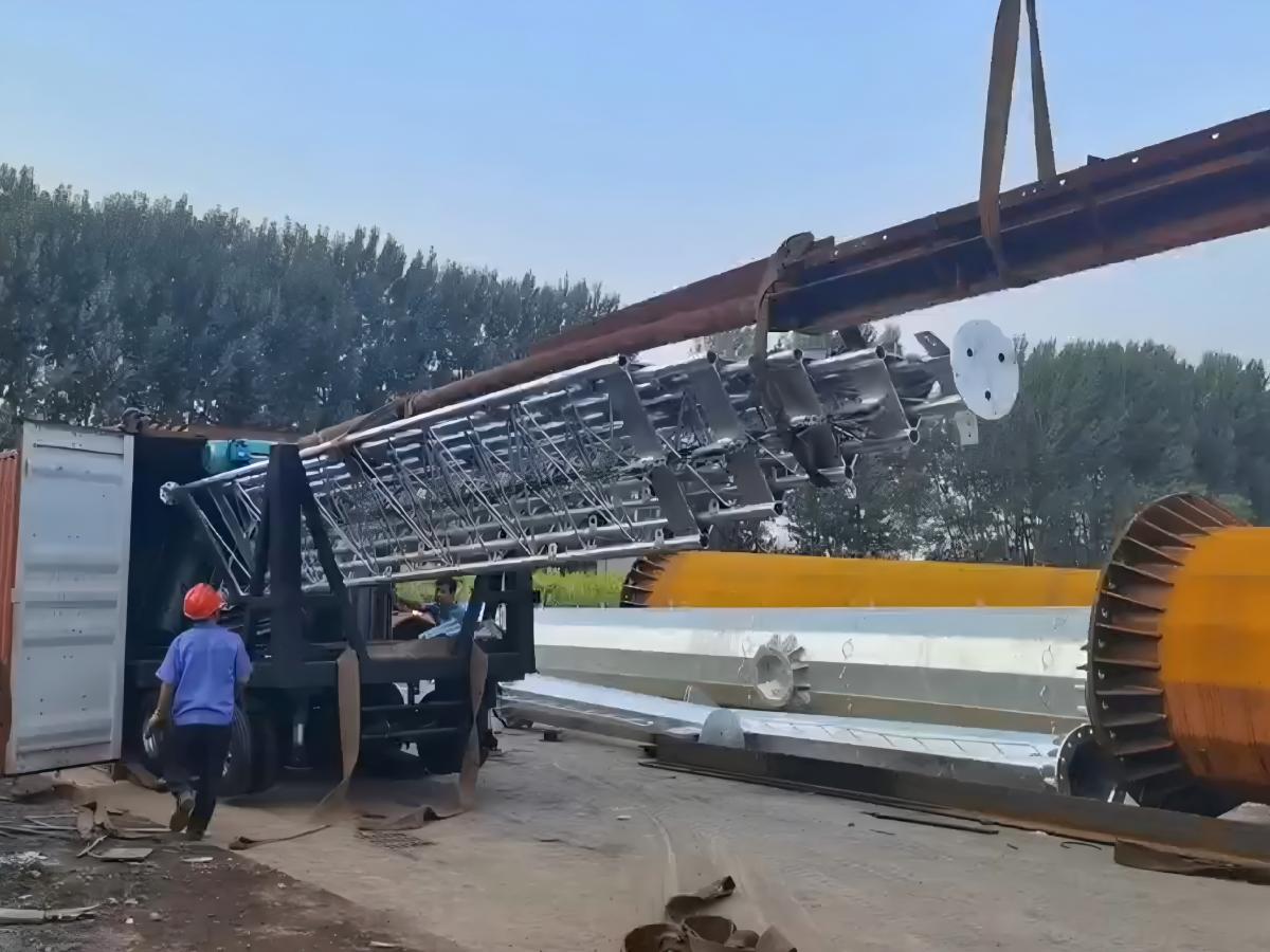 35 Meters Cellular on Wheels (COW) Shipment to Saudi Arabia